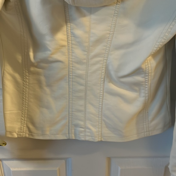 Guess leather look hoodie - Picture 5 of 6